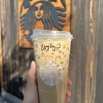 Starbucks - Venti Iced White Mocha +1 additional add shot - Coffee & Tea Near Me - Santa Clara, California