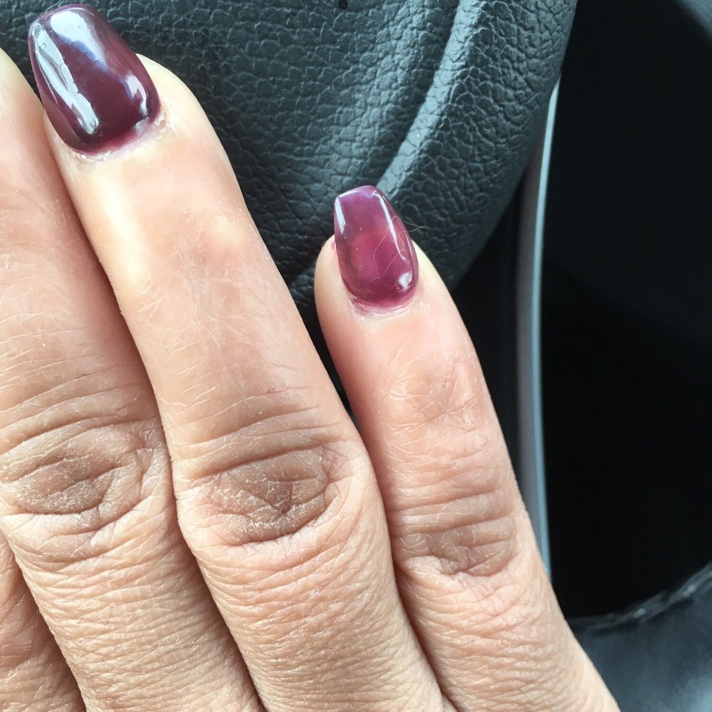 Nails on LA - Same nail polish, what happened to my pinky nail color? - Nail Salons Near Me - Compton, California Nails on LA - Same nail polish, what happened to my pinky nail color? - Nail Salons Near Me - Compton, California