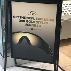 Sunglass Hut