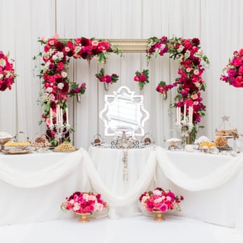 Nicole Ha - Persian Sofreh Aghd (wedding spread) designed by Nicole. - Florists Near Me Nicole Ha - Persian Sofreh Aghd (wedding spread) designed by Nicole. - Florists Near Me