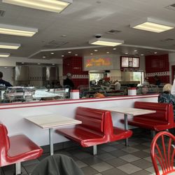 In-N-Out Burger - Having a early lunch