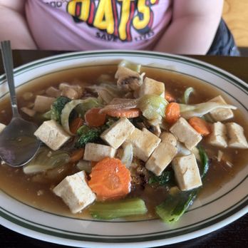 Celadon Thai Restaurant - Thai Near Me - Latham, New York