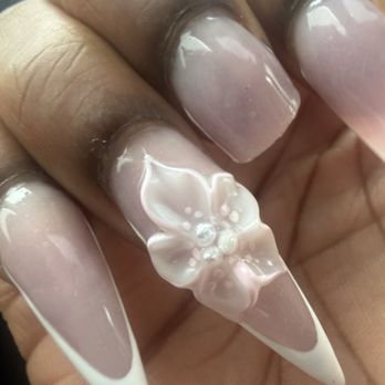 Aura Nail Salon - Nail Salons Near Me - Allen, Texas