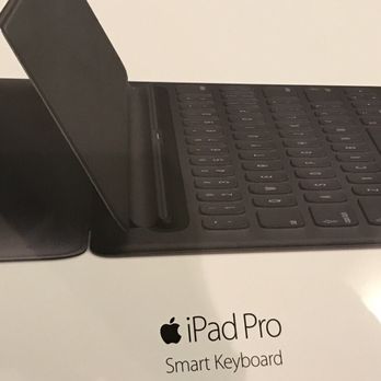 Apple Fritz Farm - IPad Pro 12inch Smart Keyboard cover with smart connector. - Computers Near Me - Lexington, Kentucky