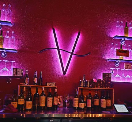 VINIA Wine & Kitchen by null