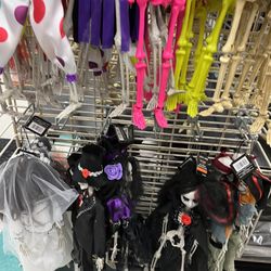 Michaels - Halloween decor