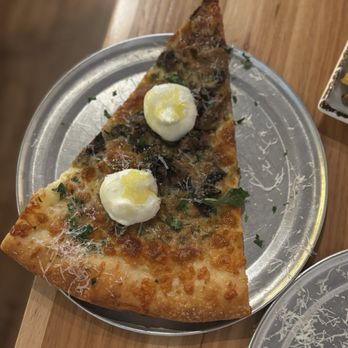 Hi Hat - Mushroom Pizza - Beer Bar Near Me - San Francisco, California