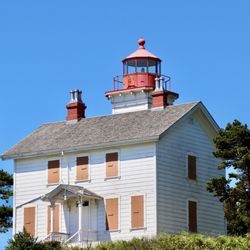 Yaquina Bay Lighthouse