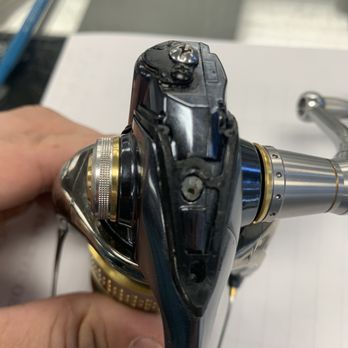 Angler's Choice - Bottom part where they broke off the cover. Also used the Wrong grease on my reel. - Hunting & Fishing Supplies Near Me - San Diego, California Angler's Choice - Bottom part where they broke off the cover. Also used the Wrong grease on my reel. - Hunting & Fishing Supplies Near Me - San Diego, California