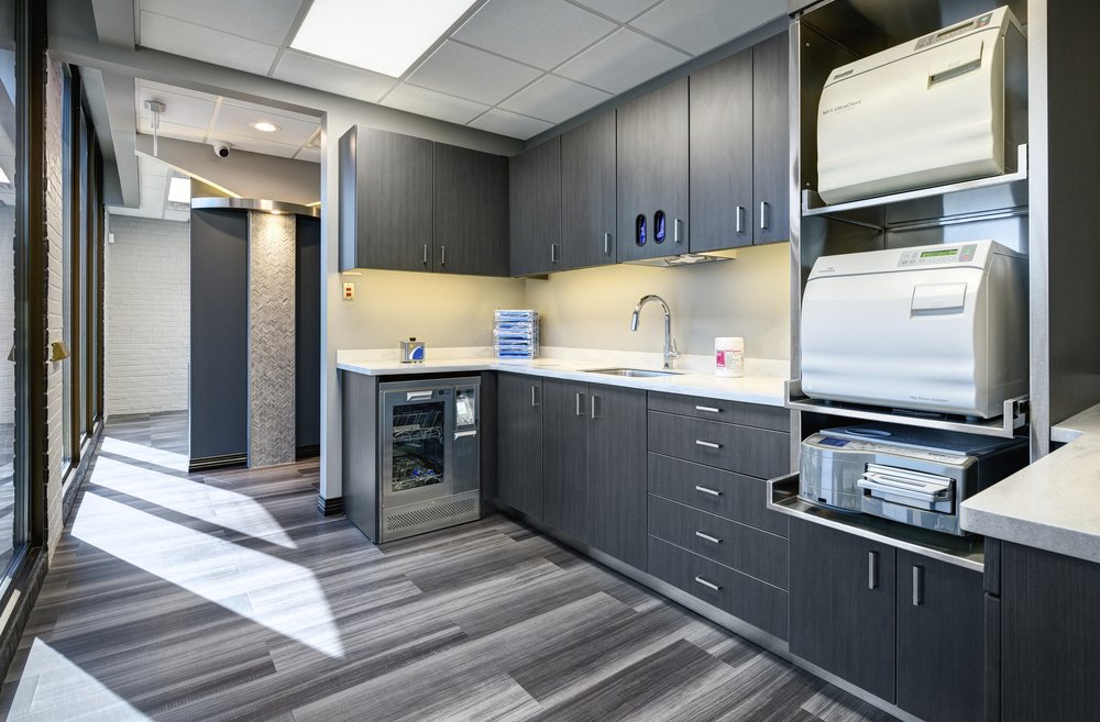 ELMHURST FAMILY DENTAL Updated October 2024 18 Photos & 24 Reviews