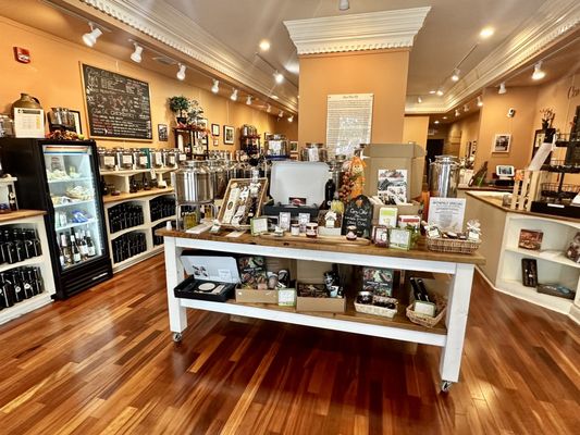 Con' Olio Oils & Vinegars by null