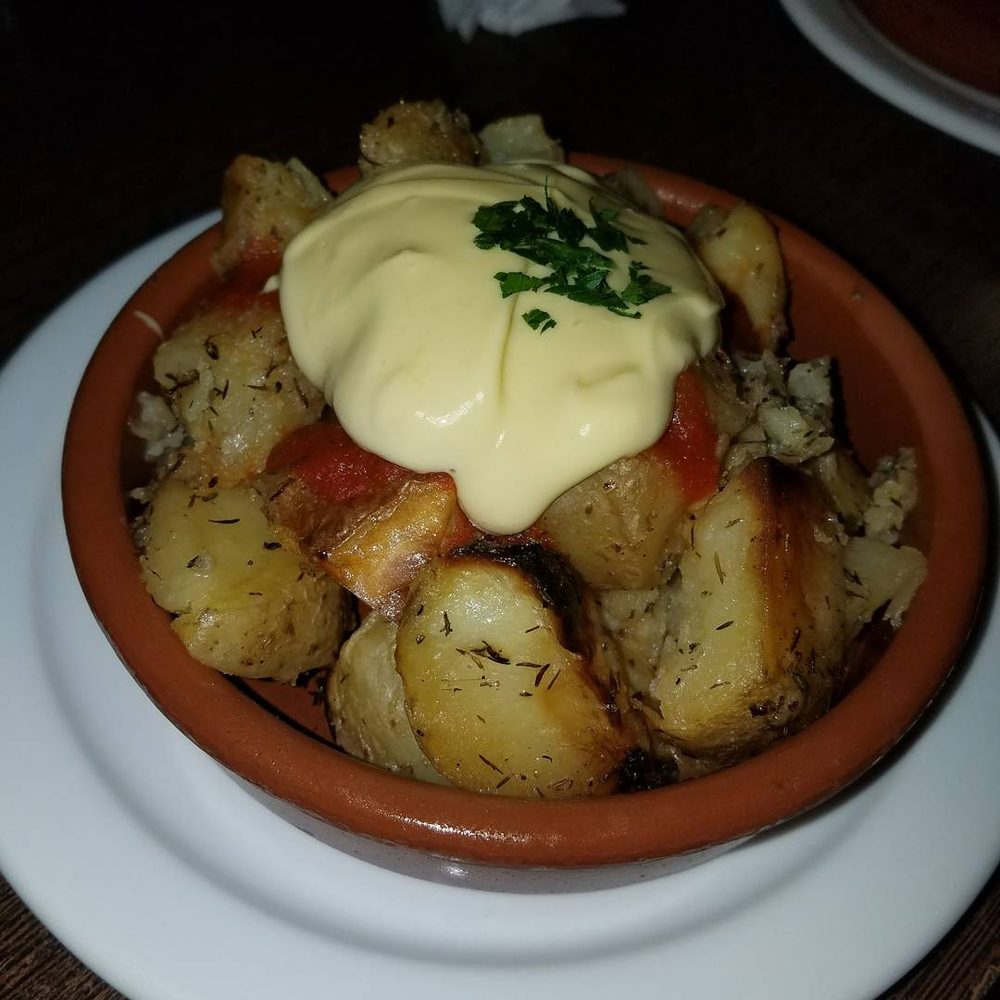 Gata Mala - Patatas 2 - Tapas Bars Near Me - Barcelona, B