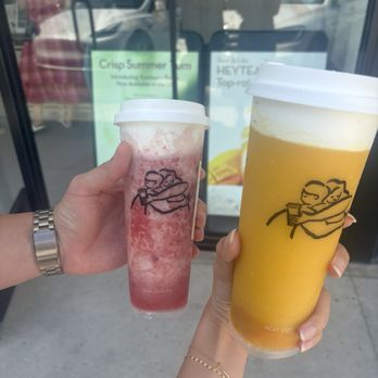 Heytea - Creamy cheese strawberry and creamy cheese mango - Bubble Tea Near Me - Irvine, California Heytea - Creamy cheese strawberry and creamy cheese mango - Bubble Tea Near Me - Irvine, California