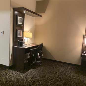 Courtyard by Marriott Centre-Ville - Hotels Near Me - Montreal, Quebec Courtyard by Marriott Centre-Ville - Hotels Near Me - Montreal, Quebec