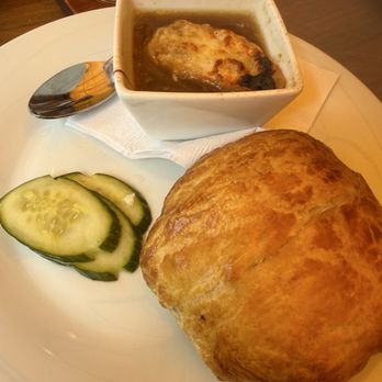 Aspen Peak Cellars - Burger en croute with French onion soup. - Wineries Near Me - Bailey, Colorado