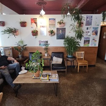 Common Ground Coffee & Cupcakes - Interior - Coffee & Tea Near Me - Renton, Washington Common Ground Coffee & Cupcakes - Interior - Coffee & Tea Near Me - Renton, Washington