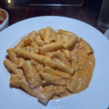 Gigi's Italian Restaurant - Rigatoni Vodka with Shrimp - Italian Near Me - Jensen Beach, Florida