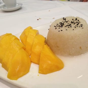 Greenview Thai - Mango sticky rice. I wish this was my meal! - Thai Near Me - Los Angeles, California