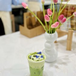 Onescape Coffee - Blueberry matcha