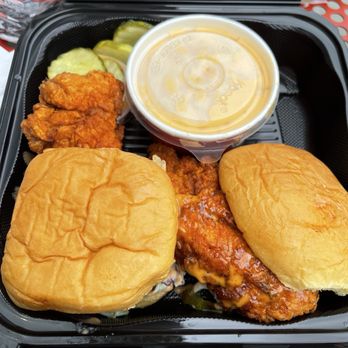 Dave's Hot Chicken - Dave's #2 2 Sliders w/ Fries Dave's #2 2 Sliders w/ Mac - Chicken Shop Near Me - Redding, California Dave's Hot Chicken - Dave's #2 2 Sliders w/ Fries Dave's #2 2 Sliders w/ Mac - Chicken Shop Near Me - Redding, California