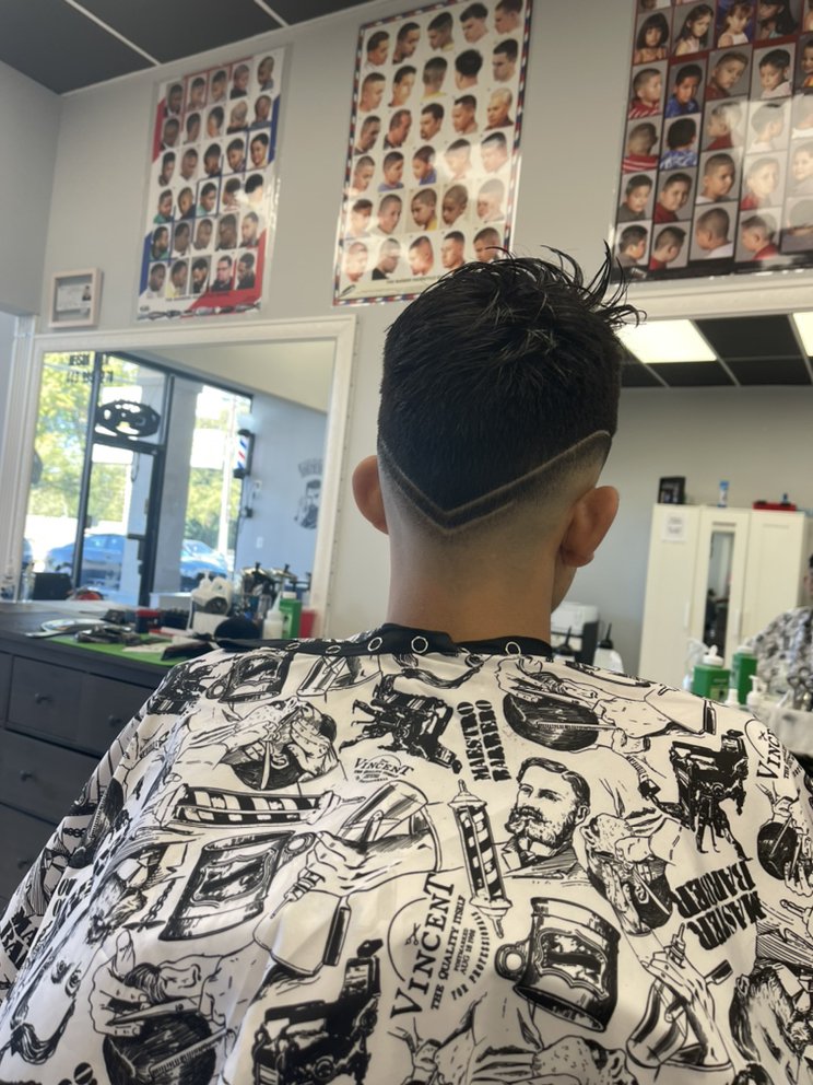 Lemus Barber Shop - Annapolis Logo