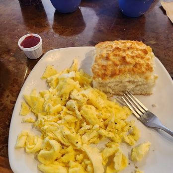 Biscuit Head - Full Breakfast- eggs, bacon of the day (maple w/pepper & biscuit) Biscuit Sandwich (egg & cheese) grits w/ pimento cheese & Home Fries - Breakfast & Brunch Near Me - Asheville, North Carolina
