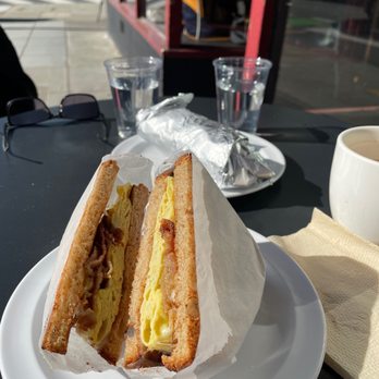 Hudson Bay Cafe - Bacon, Egg & Cheese Sandwich - Cafes Near Me - Oakland, California