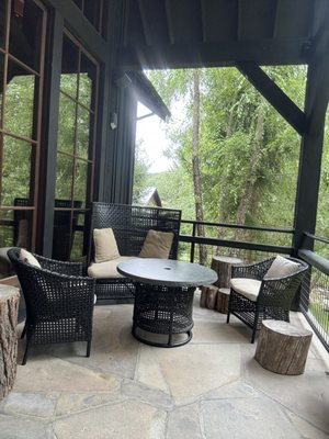 Artisanal Restaurant by null