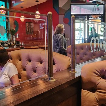 El Mariachi - the interior of a mexican restaurant - Cuban Near Me - Coral Springs, Florida