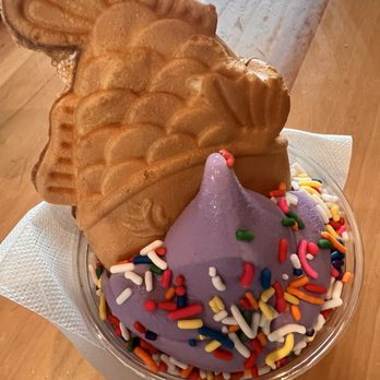 Neko Neko - Taiyaki Ube Soft-serve Ice Cream with red bean filling - Desserts Near Me - Albuquerque, New Mexico