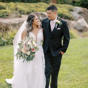 Designs by Fanny - Sewing & Alterations Near Me - San Mateo, California