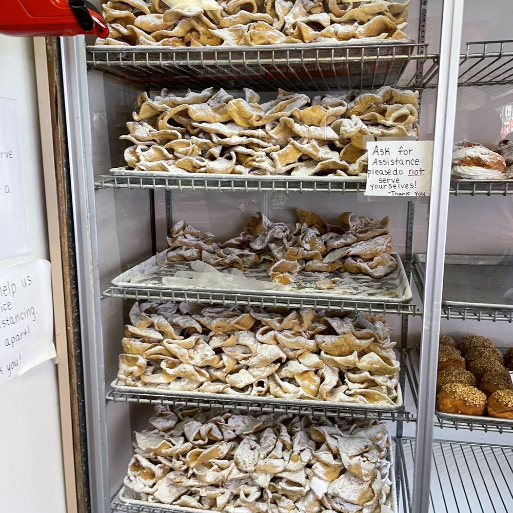 New Palace Bakery - Treats - Bakeries Near Me - Hamtramck, Michigan New Palace Bakery - Treats - Bakeries Near Me - Hamtramck, Michigan