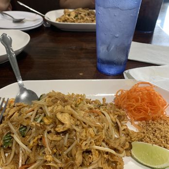 Aroy Dee Thai Cafe - Chicken N1. Pad Thai - Thai Near Me - Houston, Texas Aroy Dee Thai Cafe - Chicken N1. Pad Thai - Thai Near Me - Houston, Texas