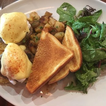 Butcher Bar - Eggs Benedict - Barbeque Near Me - Astoria, New York