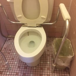 Dirty toilet and I almost barfed up all my food just walkin into the room Dirty toilet and I almost barfed up all my food just walkin into the room