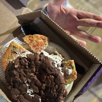 Insomnia Cookies - Food Delivery Services Near Me - Atlanta, Georgia Insomnia Cookies - Food Delivery Services Near Me - Atlanta, Georgia