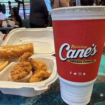 Raising Cane's Chicken Fingers - Fast Food Near Me - Universal City, California Raising Cane's Chicken Fingers - Fast Food Near Me - Universal City, California