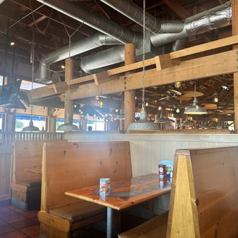 Islands Restaurant - Interior - Burgers Near Me - Seal Beach, California Islands Restaurant - Interior - Burgers Near Me - Seal Beach, California