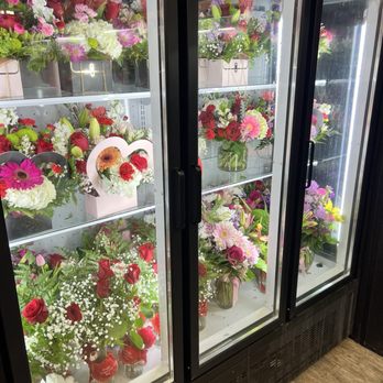 Fantasy Decorations - Fridge displays - Florists Near Me - Hawthorne, California