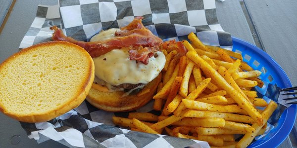 Street Burger by null