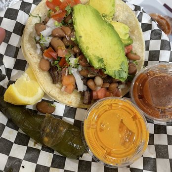 Taco Mania - Súper carne asada taco, with pinto beans, ssalsa avocado sooo good. Double tortillas - Tacos Near Me - San Francisco, California Taco Mania - Súper carne asada taco, with pinto beans, ssalsa avocado sooo good. Double tortillas - Tacos Near Me - San Francisco, California