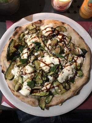 Pizzeria Bio In un angolo di mondo... by null