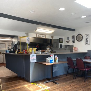 Homestyle Cafe - the kitchen and dining area - Diners Near Me - Chicopee, Massachusetts