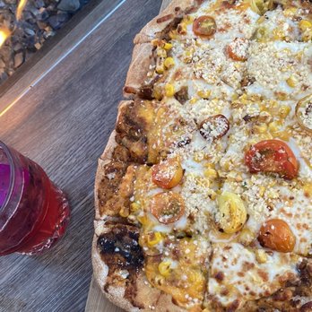 Offshore 9 Rooftop Lounge - Southwestern Vegetable Flatbread - Cocktail Bars Near Me - Huntington Beach, California Offshore 9 Rooftop Lounge - Southwestern Vegetable Flatbread - Cocktail Bars Near Me - Huntington Beach, California