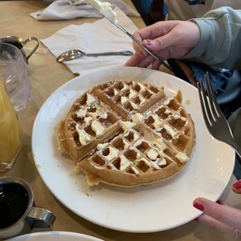 Cosmos Restaurant - Greek Near Me - Fort Wayne, Indiana