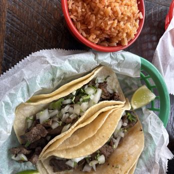 Cocina Mexicana - Carne Asada tacos and rice - Mexican Near Me - Lancaster, Pennsylvania Cocina Mexicana - Carne Asada tacos and rice - Mexican Near Me - Lancaster, Pennsylvania
