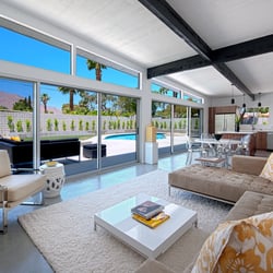 House and Homes Palm Springs - Home staging - MidCentury Alexander