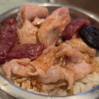 Tim Ho Wan - R6 stream rice with chicken, a shitake mushroom, and Chinese sausage - Dim Sum Near Me - Las Vegas, Nevada Tim Ho Wan - R6 stream rice with chicken, a shitake mushroom, and Chinese sausage - Dim Sum Near Me - Las Vegas, Nevada