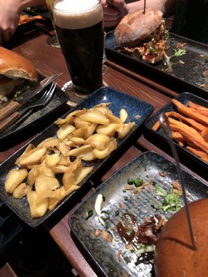 Broderick Irish Pub Elmshorn – Bier, Burger, Live-Musik & Events by null