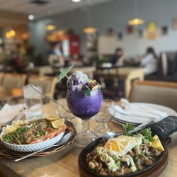 Kabayan Kusina - Sisig, halo-halo, palabok